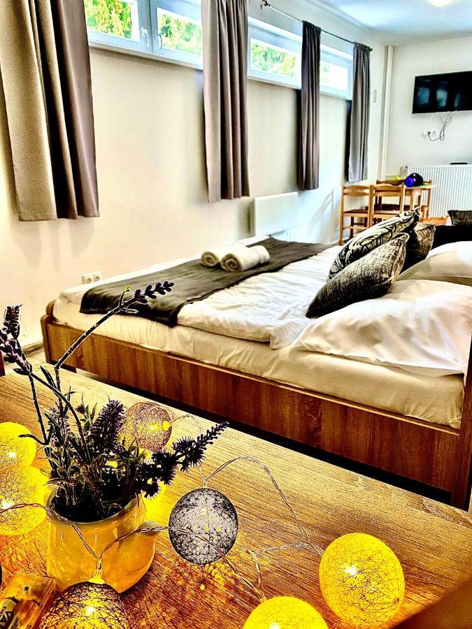 Fakanalas Fogado Pásztó Exteriör bild