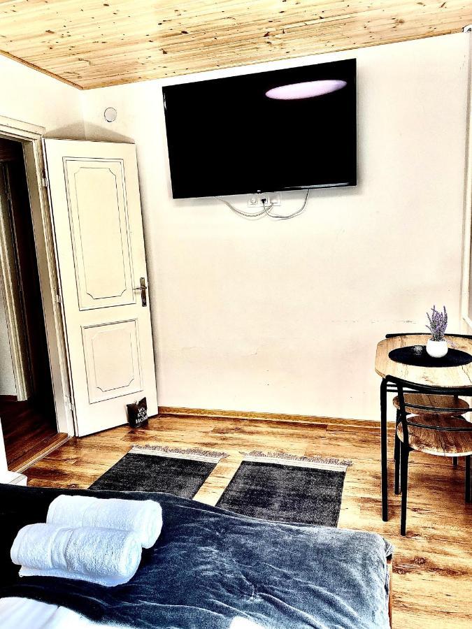 Fakanalas Fogado Pásztó Exteriör bild
